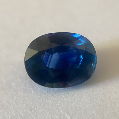 Yteim Gemmes : Saphir 2,35 carats900-01