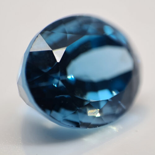 Yteim Gemmes : Topaze 10,89 carats