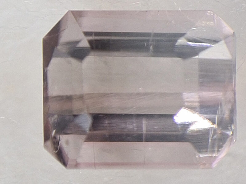 Yteim Gemmes : tourmne 0,95 carats