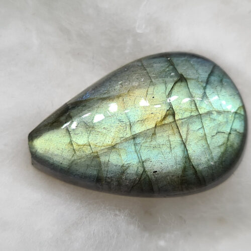 Yteim Gemmes : Labradorite