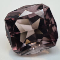 Yteim Gemmes : Scapolite
