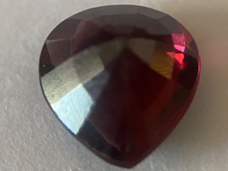 Yteim Gemmes : Spinelle 1,18 carats