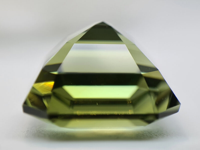 Yteim Gemmes : tourmaline 8,47 carats